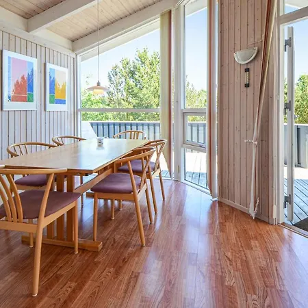 Stunning In W/ Sauna, Wifi And 3 Bedrooms